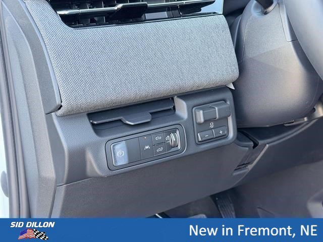 2026 GMC Sierra EV Elevation - Photo 12