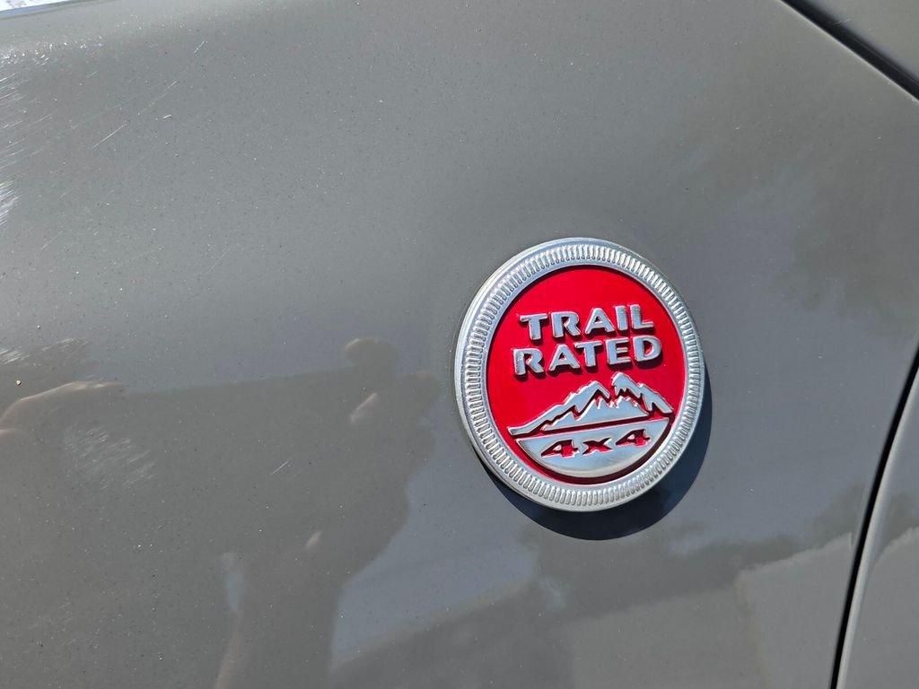2023 Jeep Cherokee Trailhawk - Photo 14