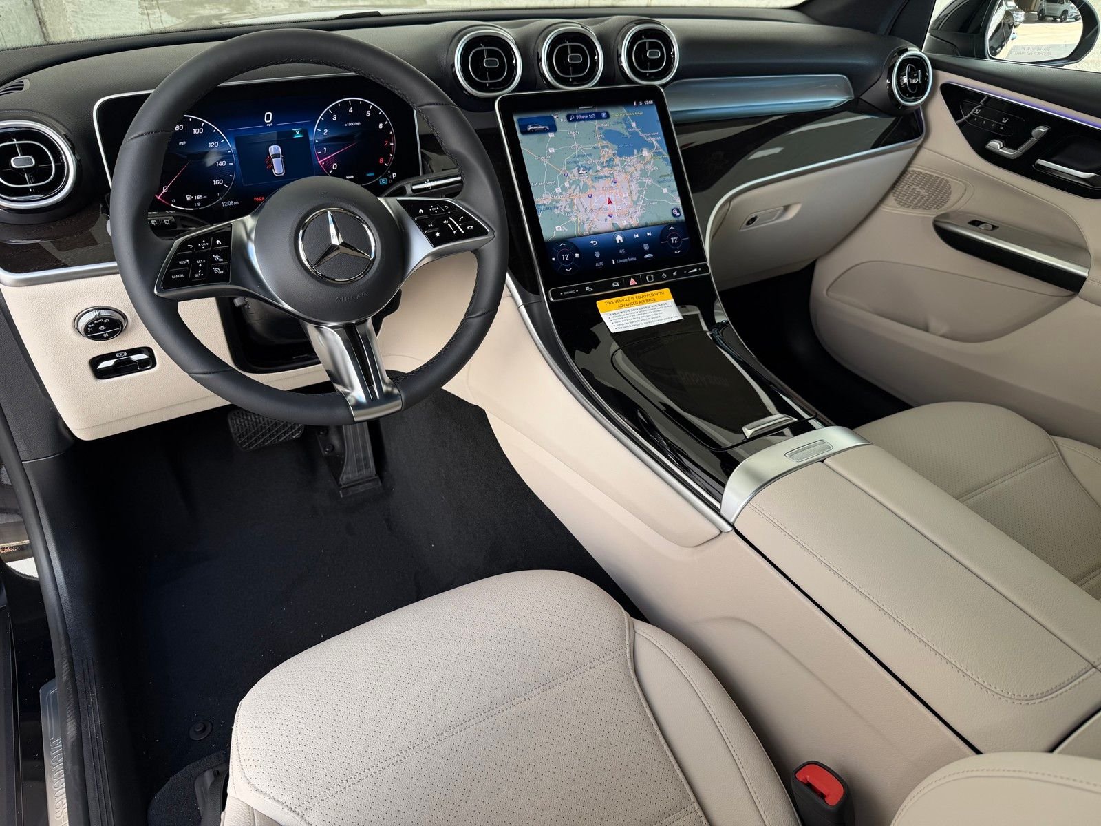 New 2026 Black Mercedes-Benz GLC 300 image 7