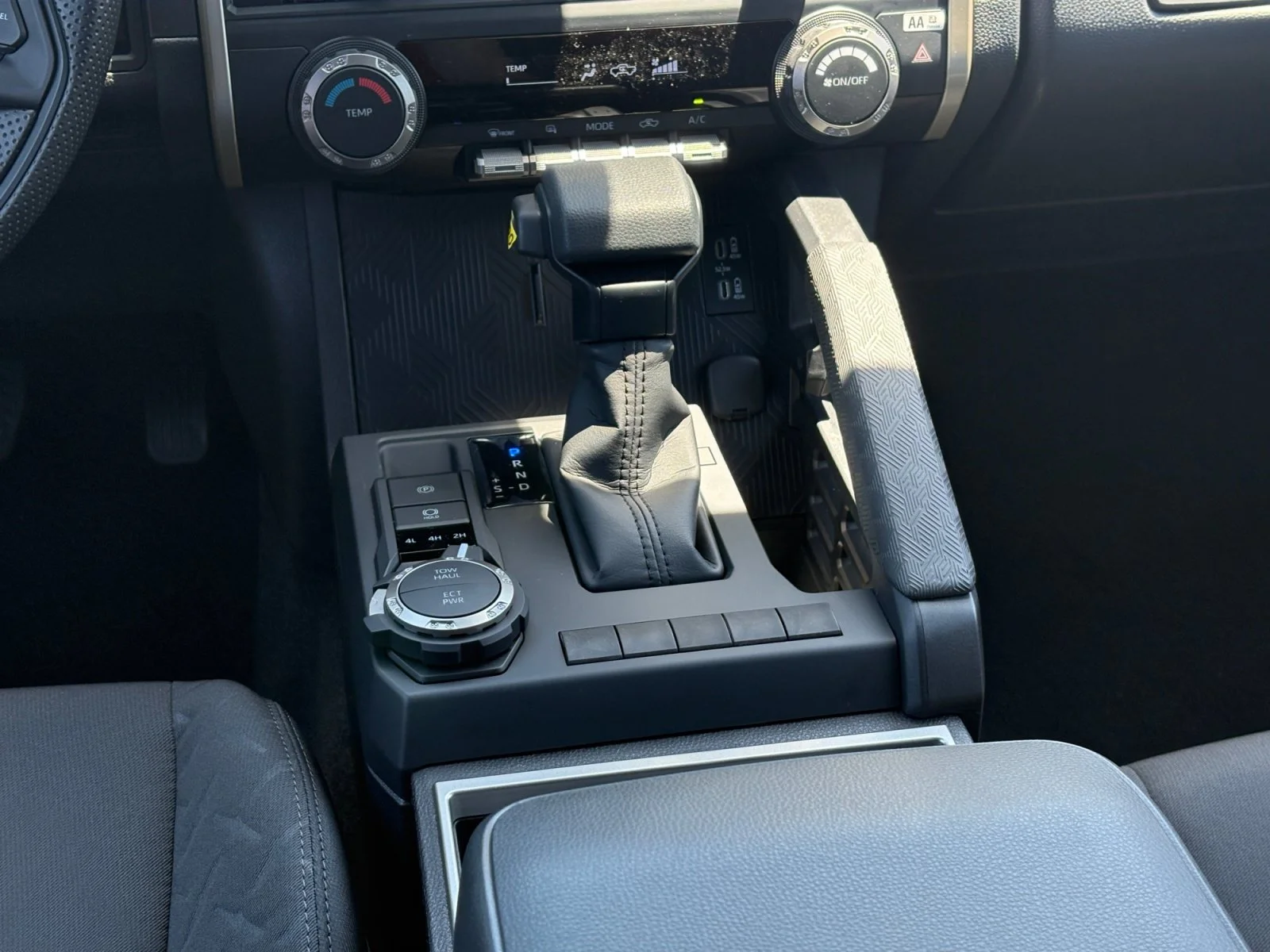 New 2026 Underground Toyota  SR5 image 17