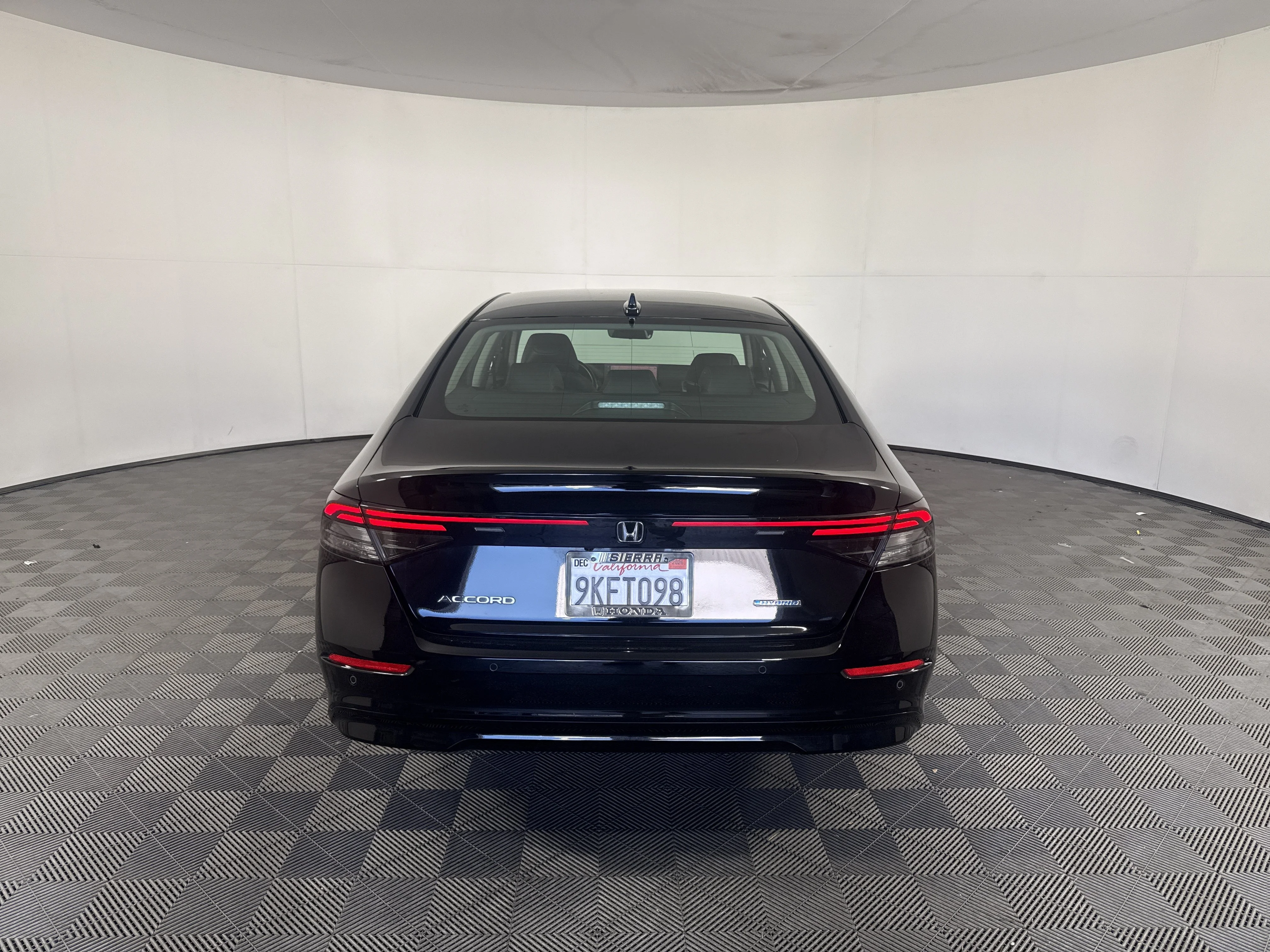 2024 Honda Accord Hybrid EX-L - Photo 5