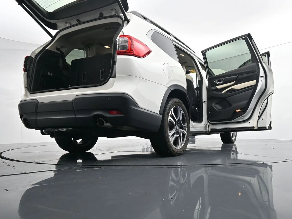 Used 2023 White Subaru Limited image 41