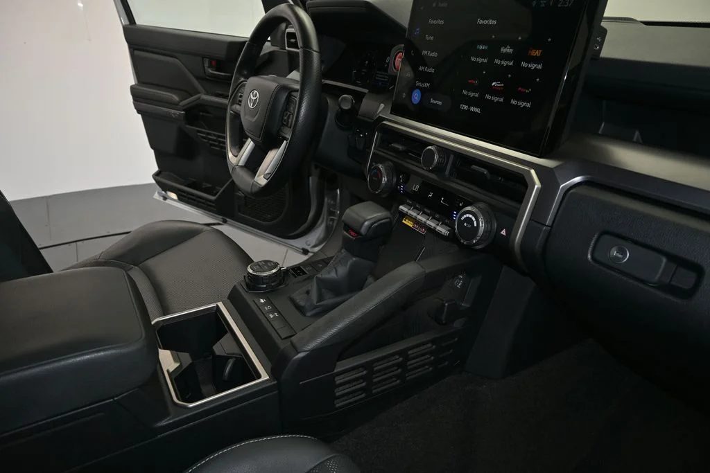Used 2025  Toyota TRD Off-Road Premium image 13