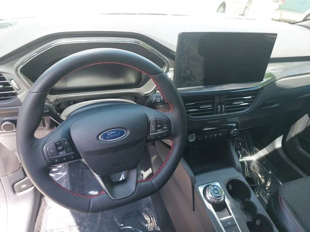 Used 2023 Silver Ford ST-Line image 16