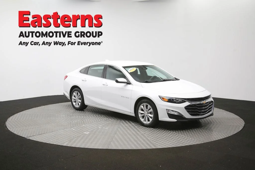 Used 2025 White Chevrolet LT image 51