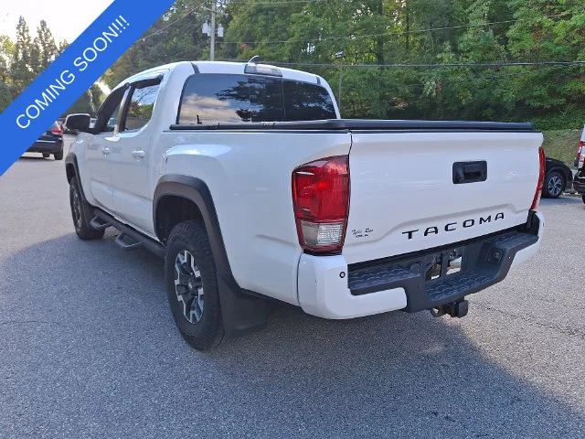 Used 2017 White Toyota TRD Off-Road image 7
