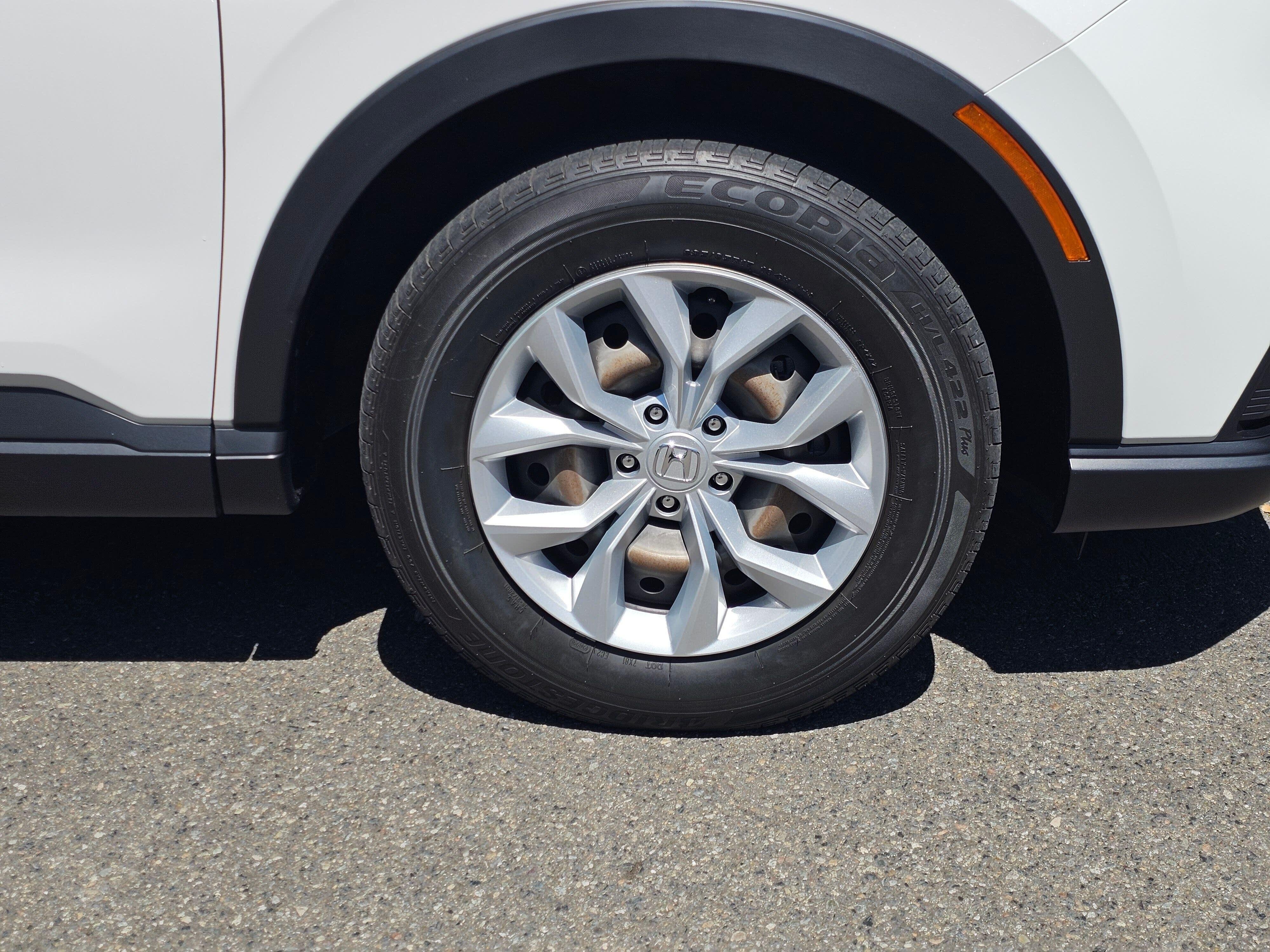 2024 Honda CR-V LX - Photo 9