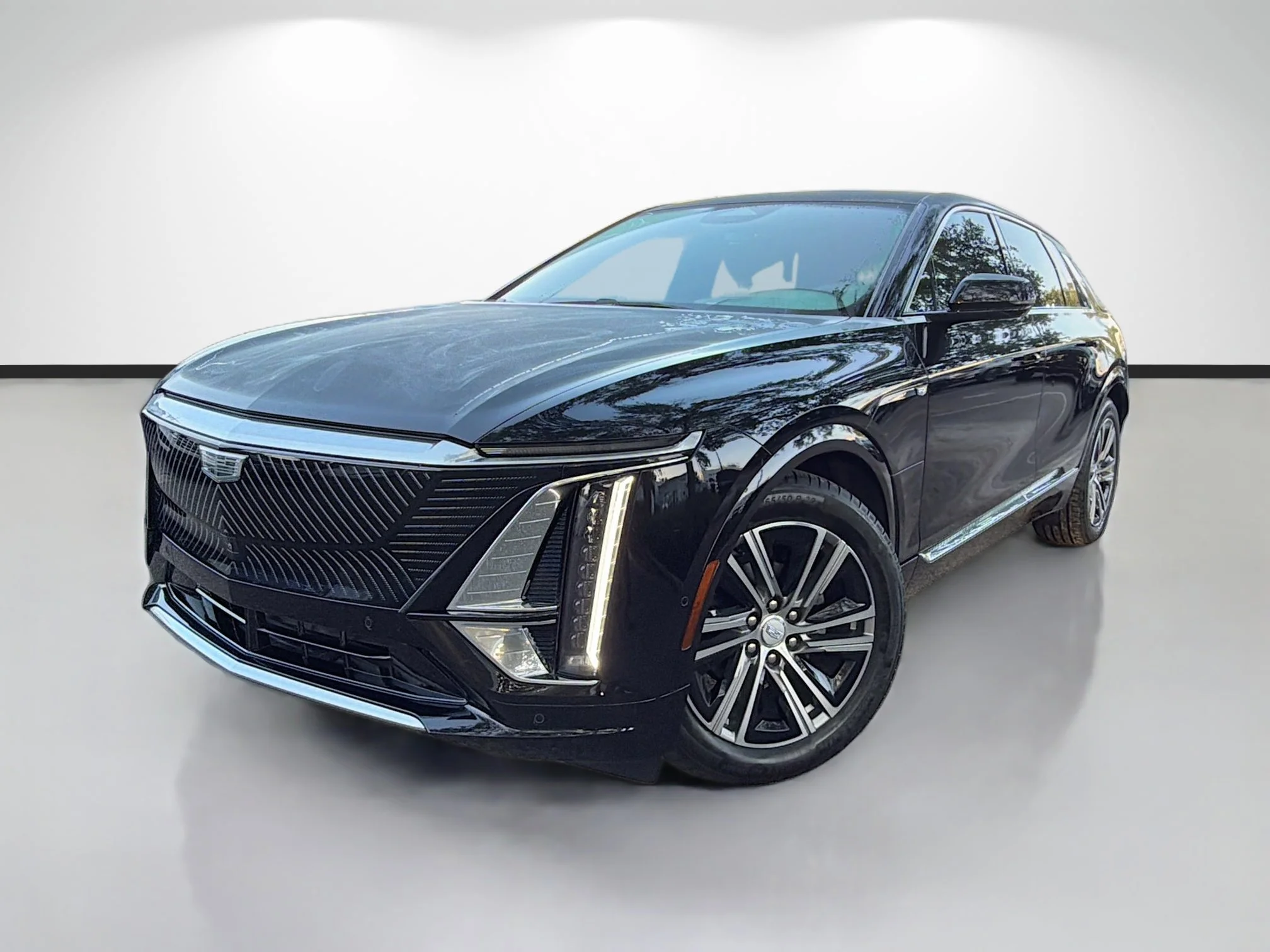 2024 Cadillac Lyriq Luxury 1 AWD's photo