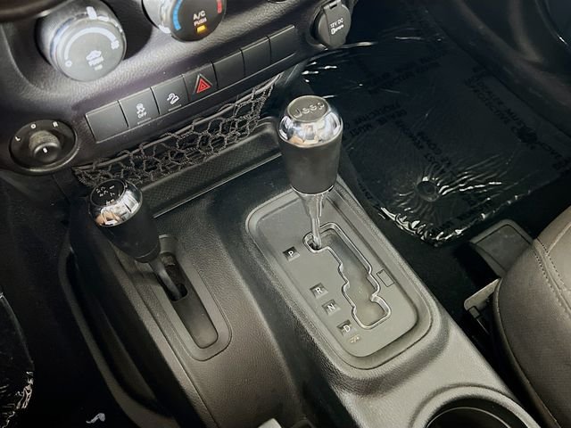 2016 Jeep Wrangler Sport S - Photo 20