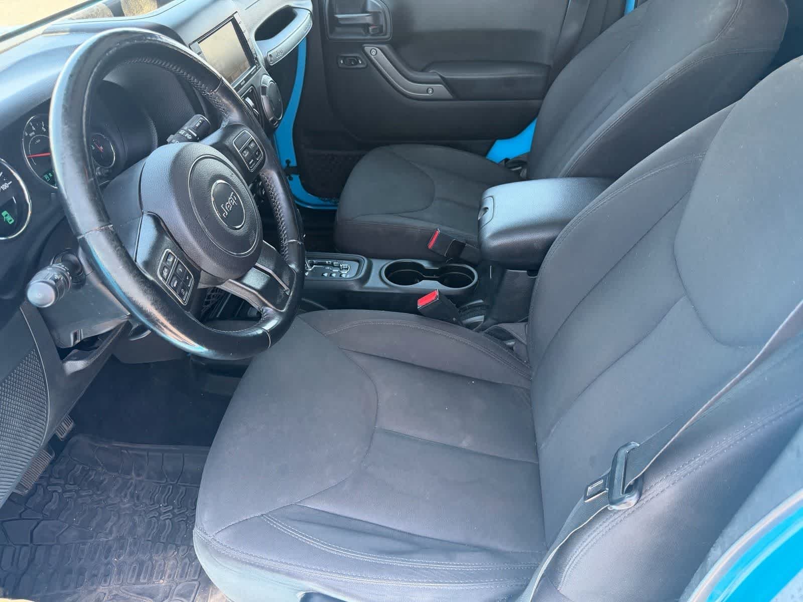 Imagen 8 de un Jeep Sport de 2017 de segunda mano con acabado «Chief Clearcoat»