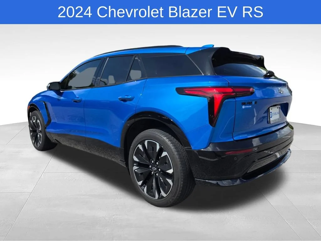 Used 2024 Riptide Blue Metallic Chevrolet RS image 6