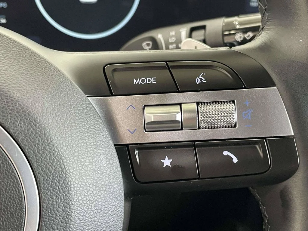 Certified Used 2025 Green Hyundai XRT image 23