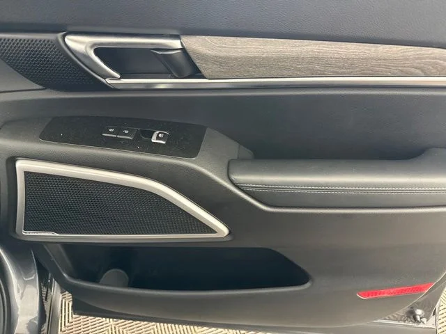 Used 2020 Gray Kia EX image 21