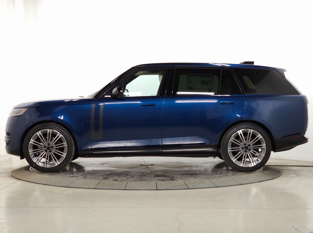 2026 LAND ROVER RANGE ROVER - Image 1
