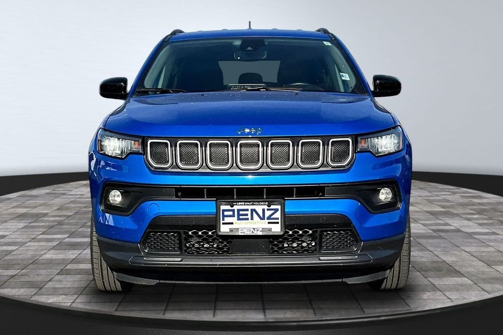 Used 2022 Jeep Compass Latitude with VIN 3C4NJDBB4NT155251 for sale in Rochester, Minnesota