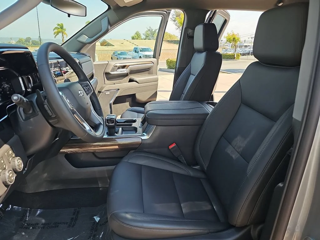 2026 Chevrolet Silverado 1500 LT Trail Boss - Photo 14