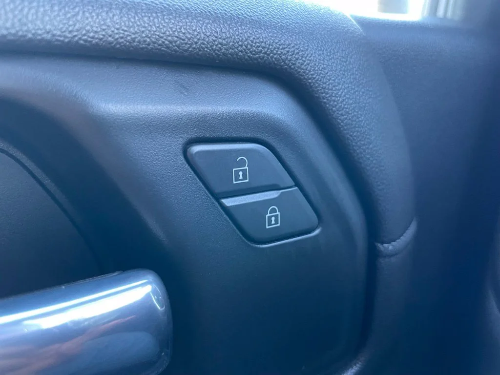 Used 2021 Gray Chevrolet RST image 22