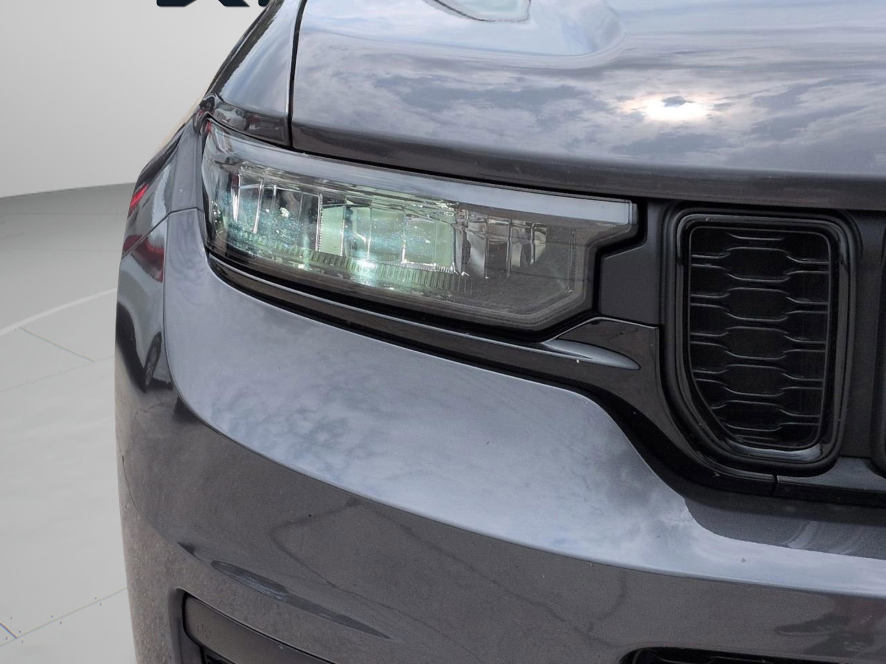 Used 2024 Baltic Gray Metallic Clearcoat Jeep Altitude image 32