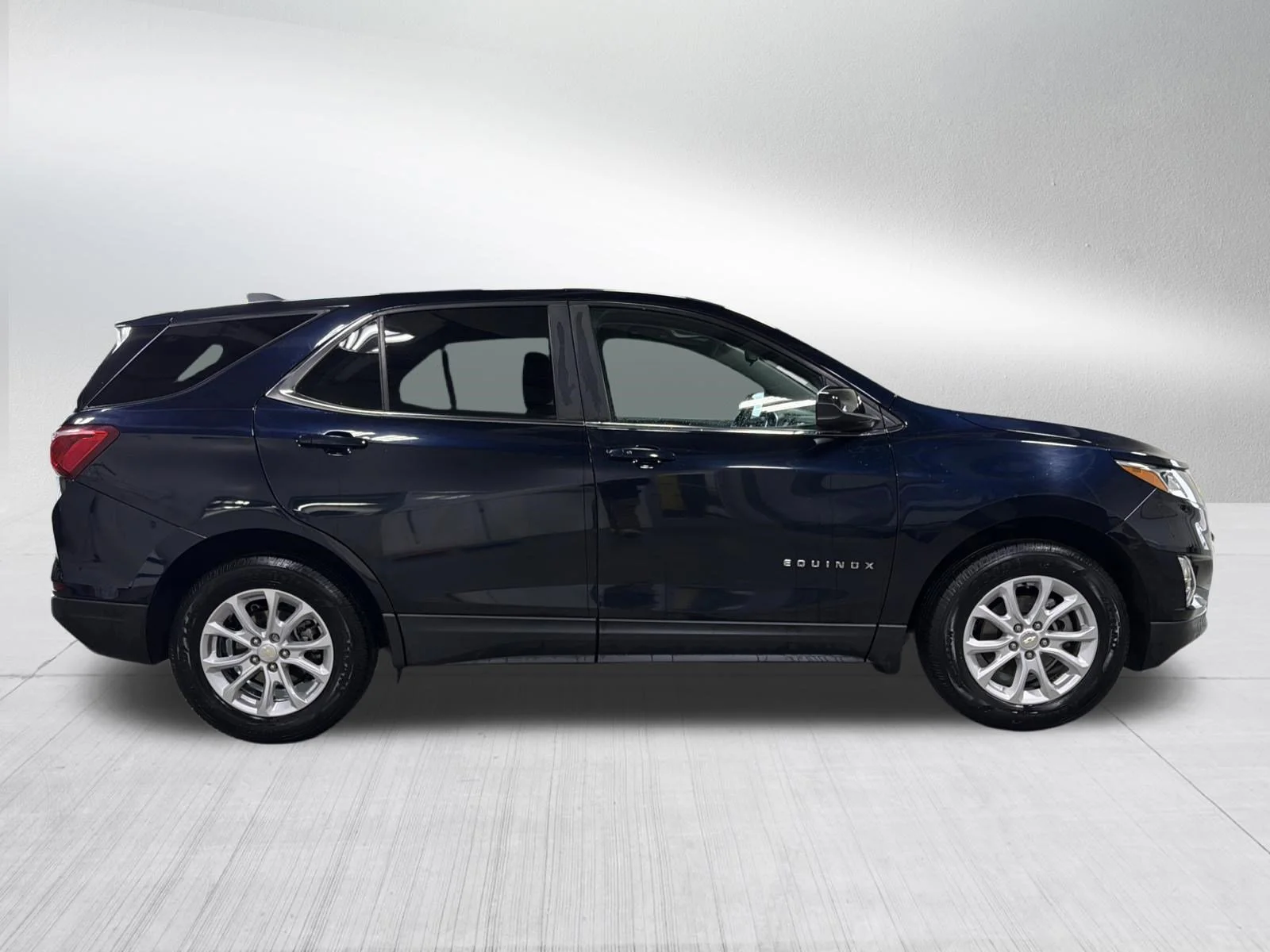 Used 2021 Midnight Blue Metallic Chevrolet LT image 8