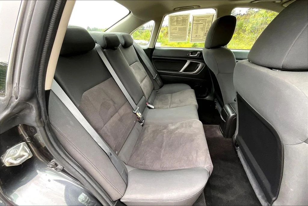 Used 2009 Gray Subaru 2.5i image 26