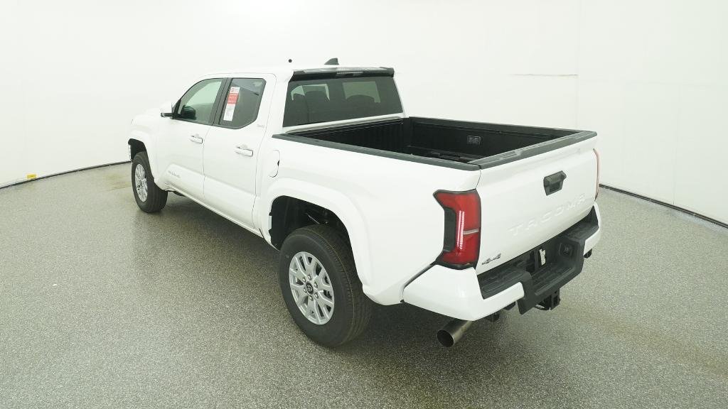 2026 Toyota Tacoma SR5 - Photo 13