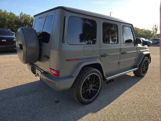 Used 2022 Gray Mercedes-Benz G 550 image 5