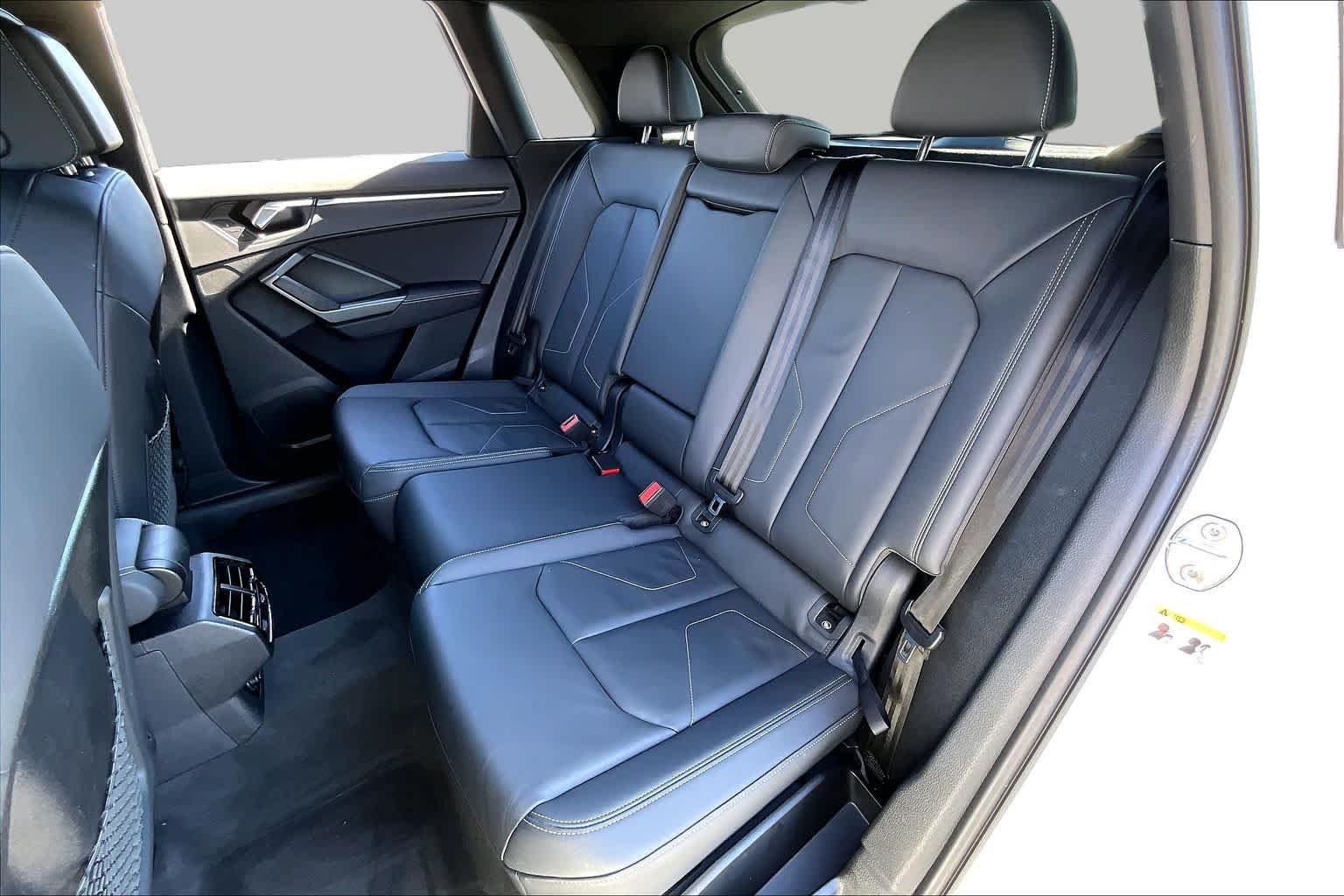 Used 2025 Arkona White Audi S line Premium image 20