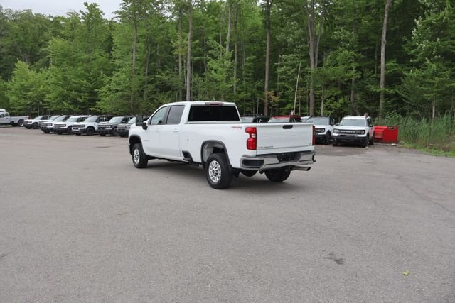 Used 2024  Chevrolet LT image 6