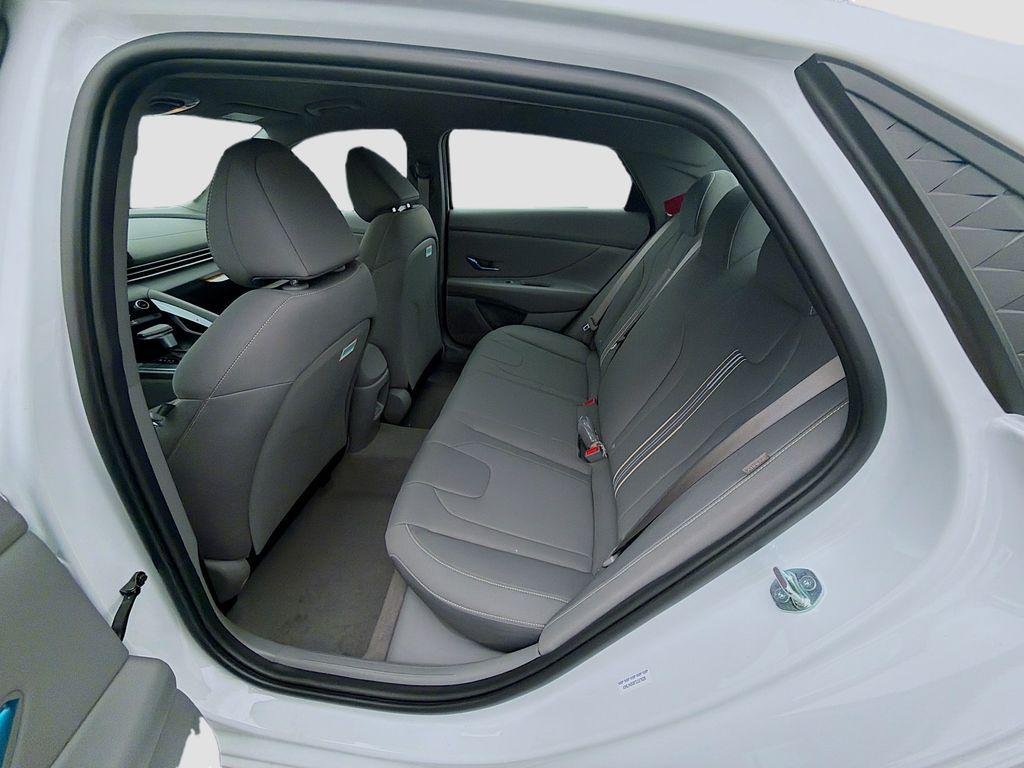 New 2026 Serenity White Hyundai SEL Sport image 17
