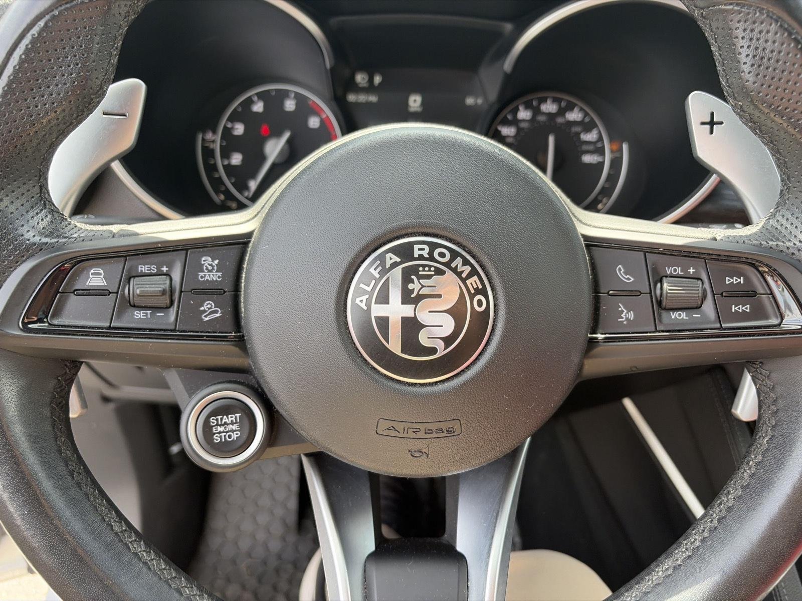 Used 2022 Moonlight Gray Metallic Alfa Romeo Sprint image 13
