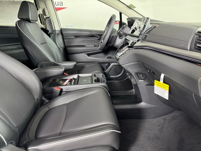 2026 Honda Odyssey Touring - Photo 8