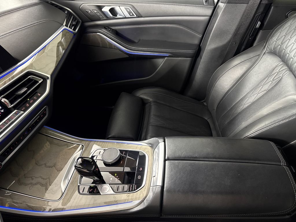2020 BMW X5 M50i - Photo 20