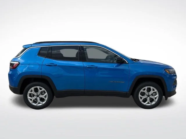 2026 Jeep Compass Latitude - Photo 22