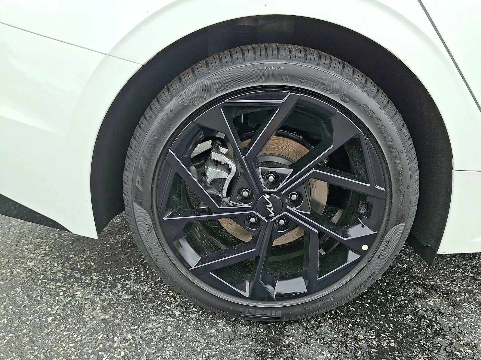 New 2026 White Kia GT-Line image 10
