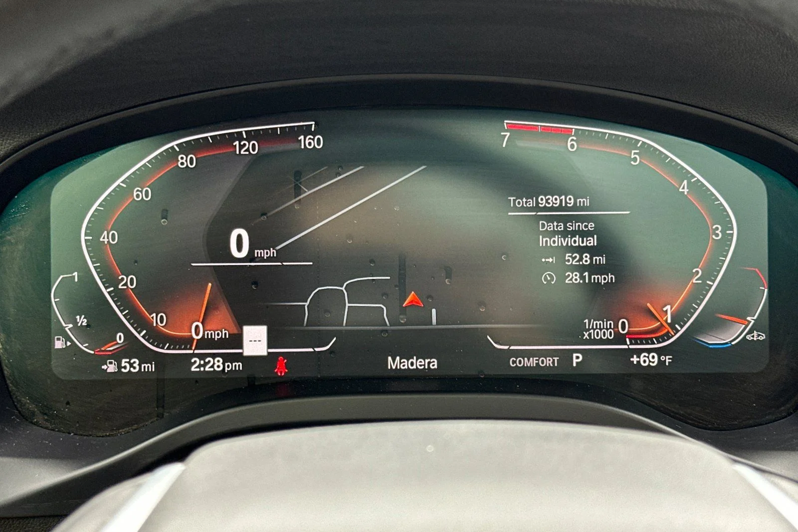 Used 2022 Black BMW xDrive30i image 25