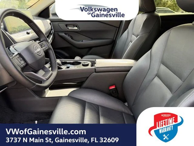Used 2025 Gun Metallic Nissan SL image 19
