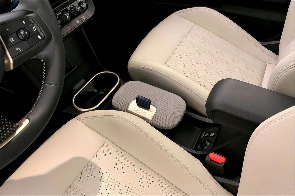 2026 MINI Hardtop 4 Door S - Photo 22