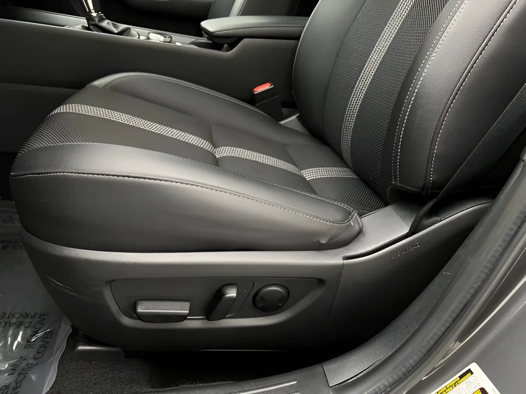 Used 2025 Machine Gray Mazda 2.5 S Preferred Package image 18