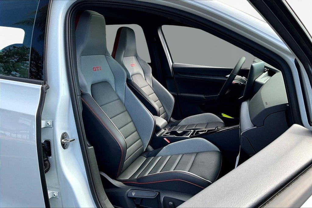 New 2026 White Volkswagen SE image 30