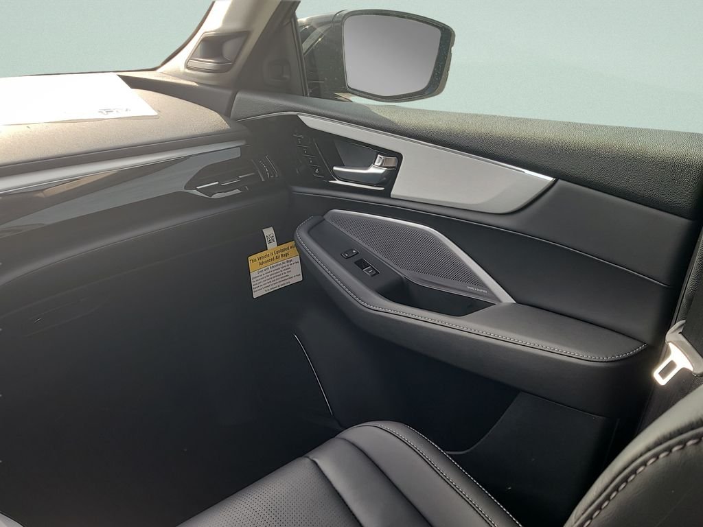 New 2026 Majestic Black Pearl Acura Technology Package image 12