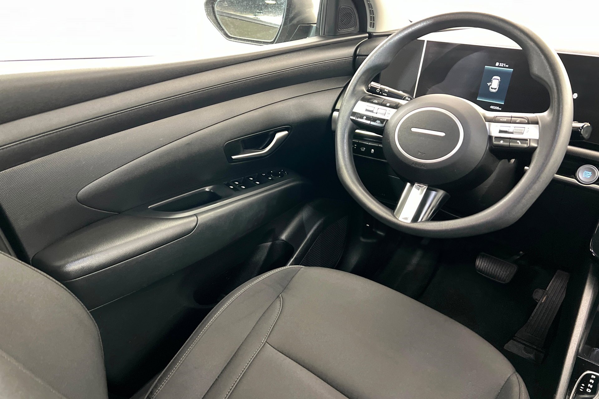 Used 2025 Rockwood Green Hyundai SEL image 12