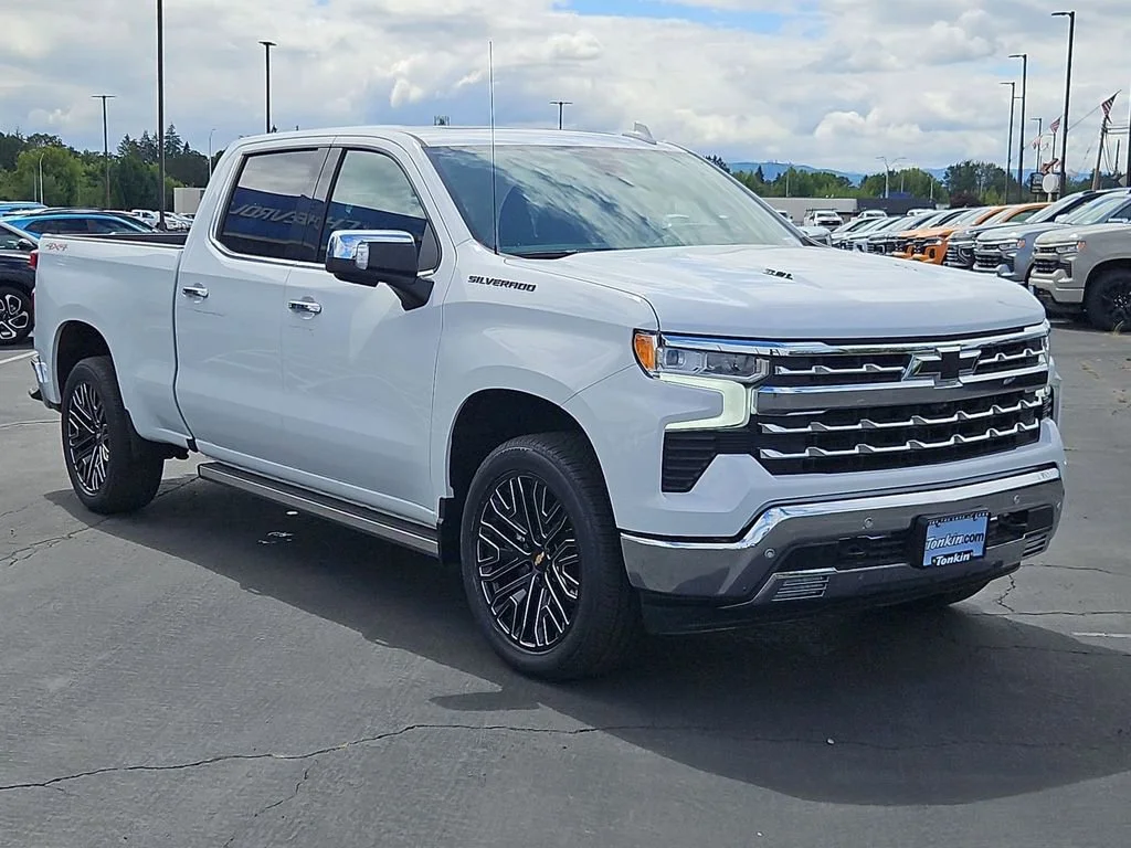 2026 Chevrolet Silverado 1500 LTZ - Photo 8