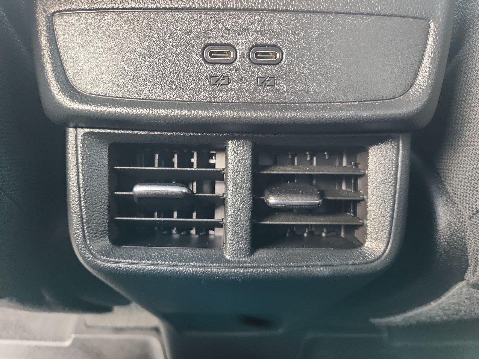 2026 Chevrolet Equinox LT - Photo 21