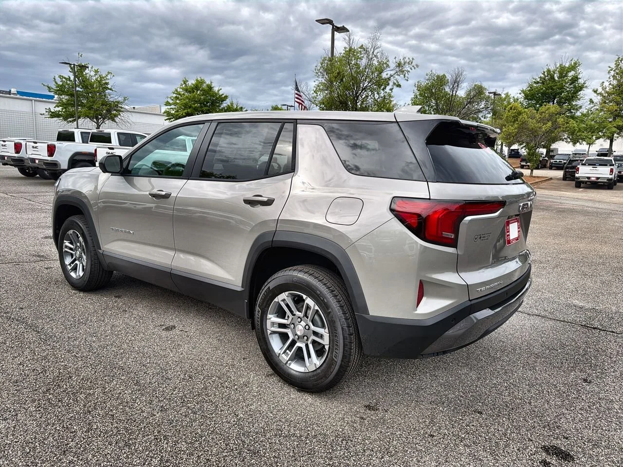 New 2026 Riverstone Metallic GMC Elevation image 6