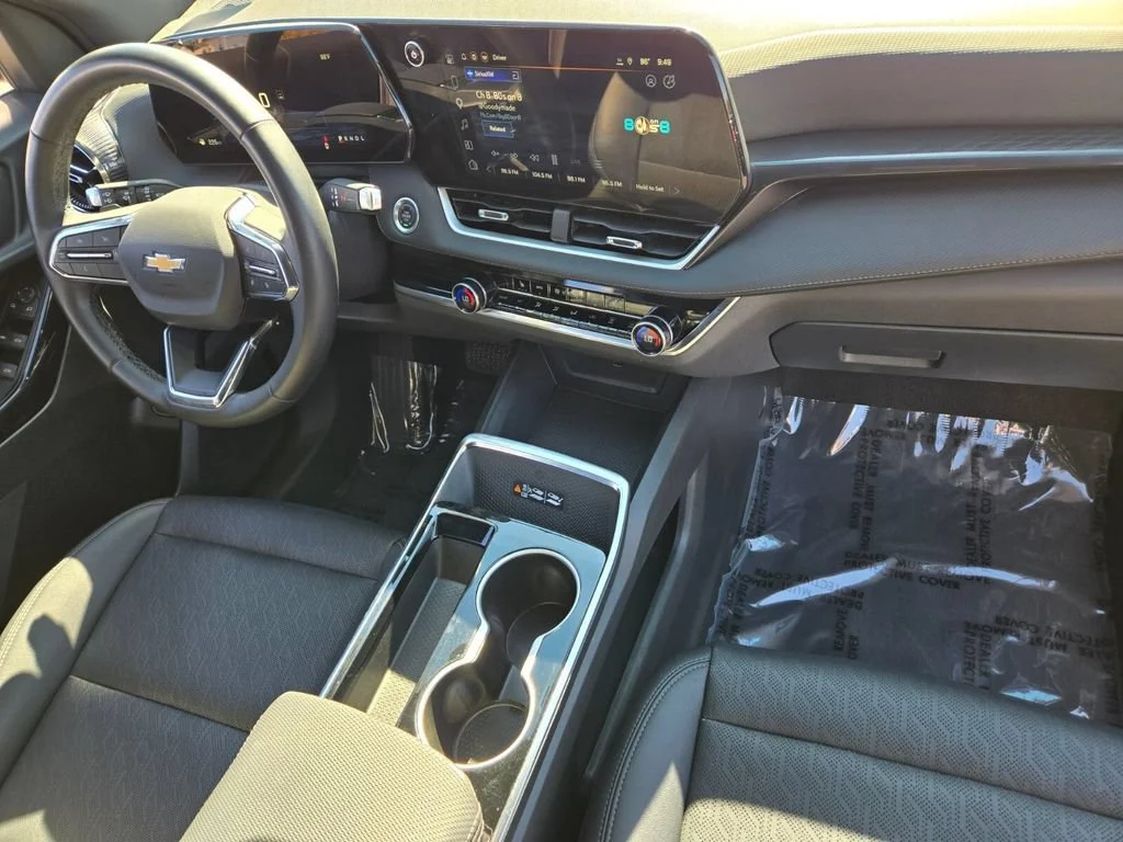 Used 2025 Sterling Gray Metallic Chevrolet LT image 15