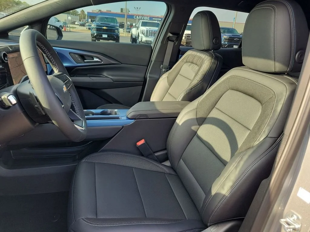 New 2026 Sterling Gray Metallic Chevrolet LT image 10