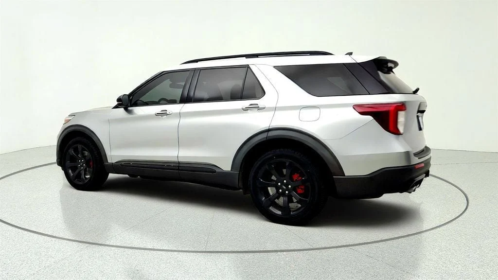 Used 2021 Iconic Silver Metallic Ford ST 4WD w/ ST High-Performance Pack, Moonroof & Premium Tech image 7