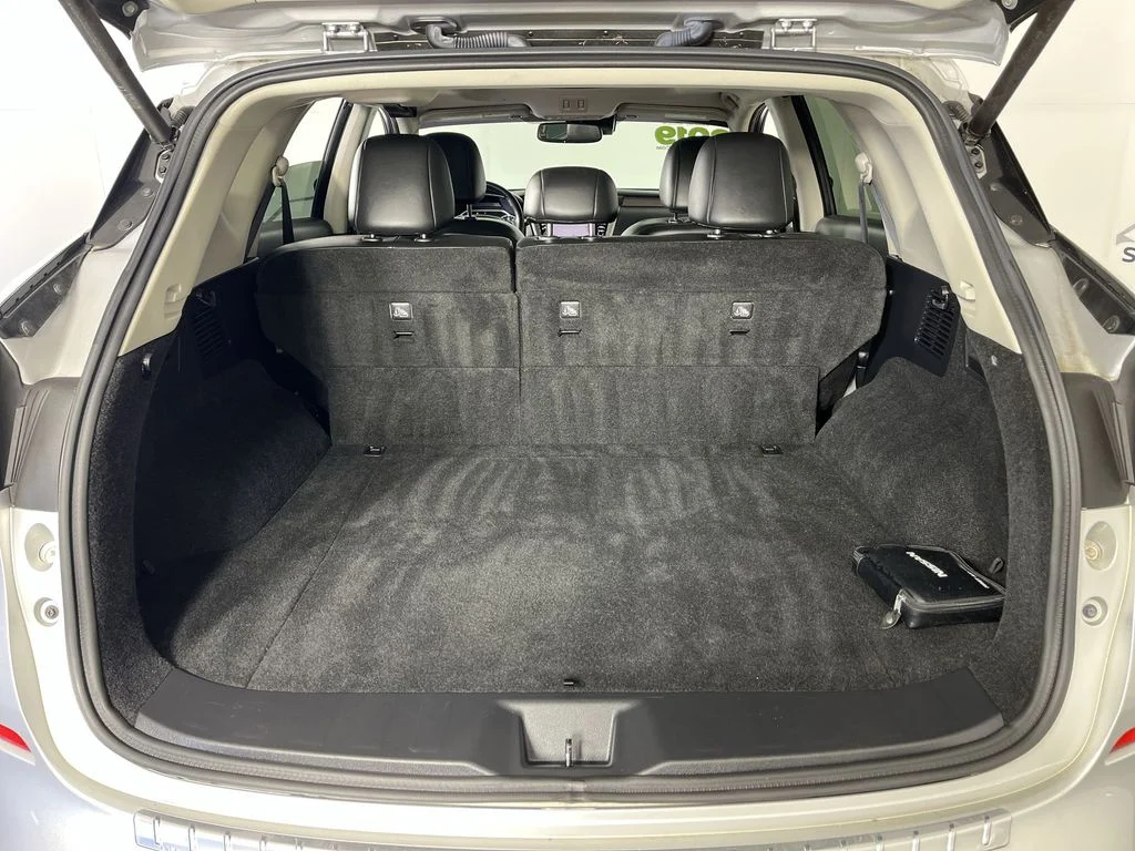 Used 2019 Silver Nissan Platinum image 24
