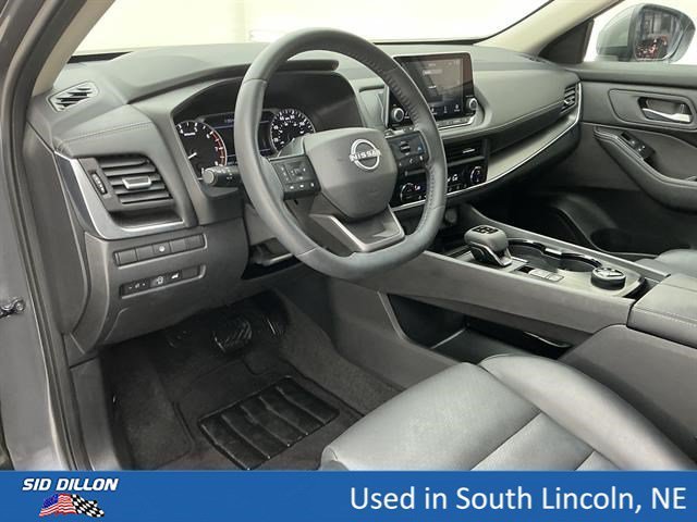 Used 2025 Gun Metallic Nissan SV image 16