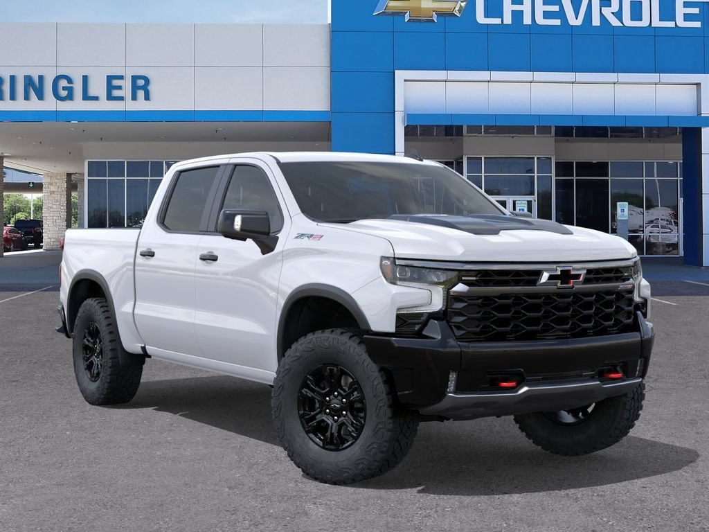 New 2026 Summit White Chevrolet ZR2 image 7